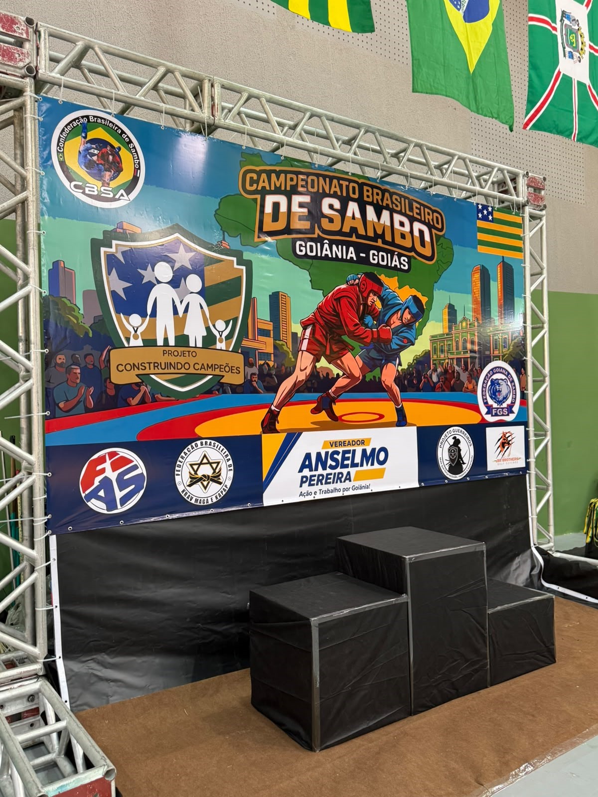 Sucesso do Campeonato Brasileiro de Sambo 2026 em Goiás